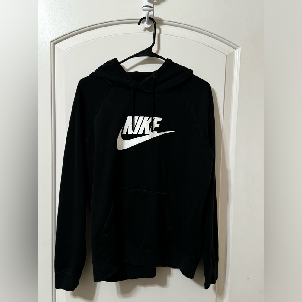 Nike sweatshirt